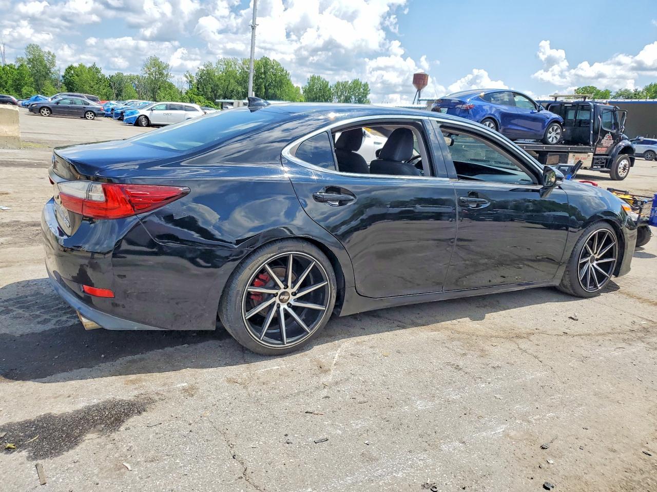 2016 Lexus Es 350 - Фото 3