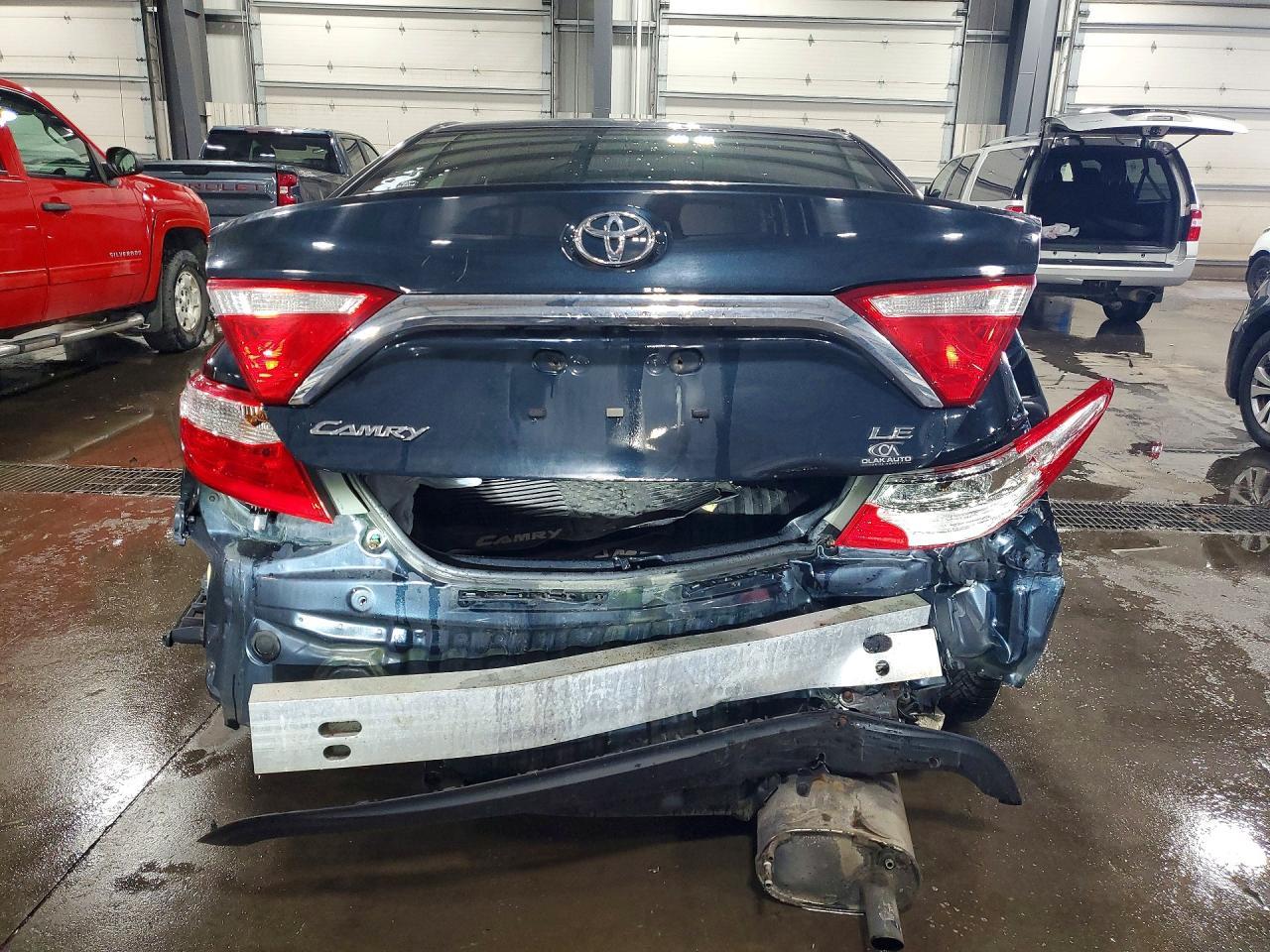 2016 Toyota Camry Le - Image 6