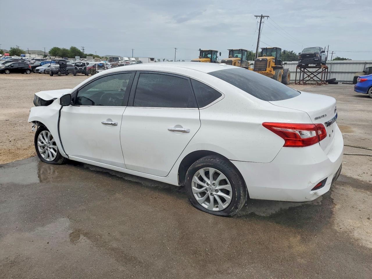 2019 Nissan Sentra Sv - Image 2