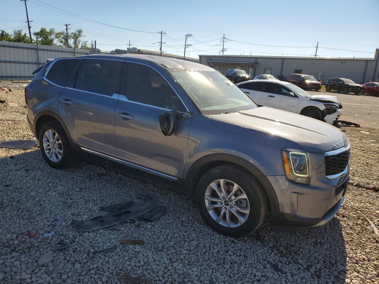 2022 Kia Telluride Lx - Image 4