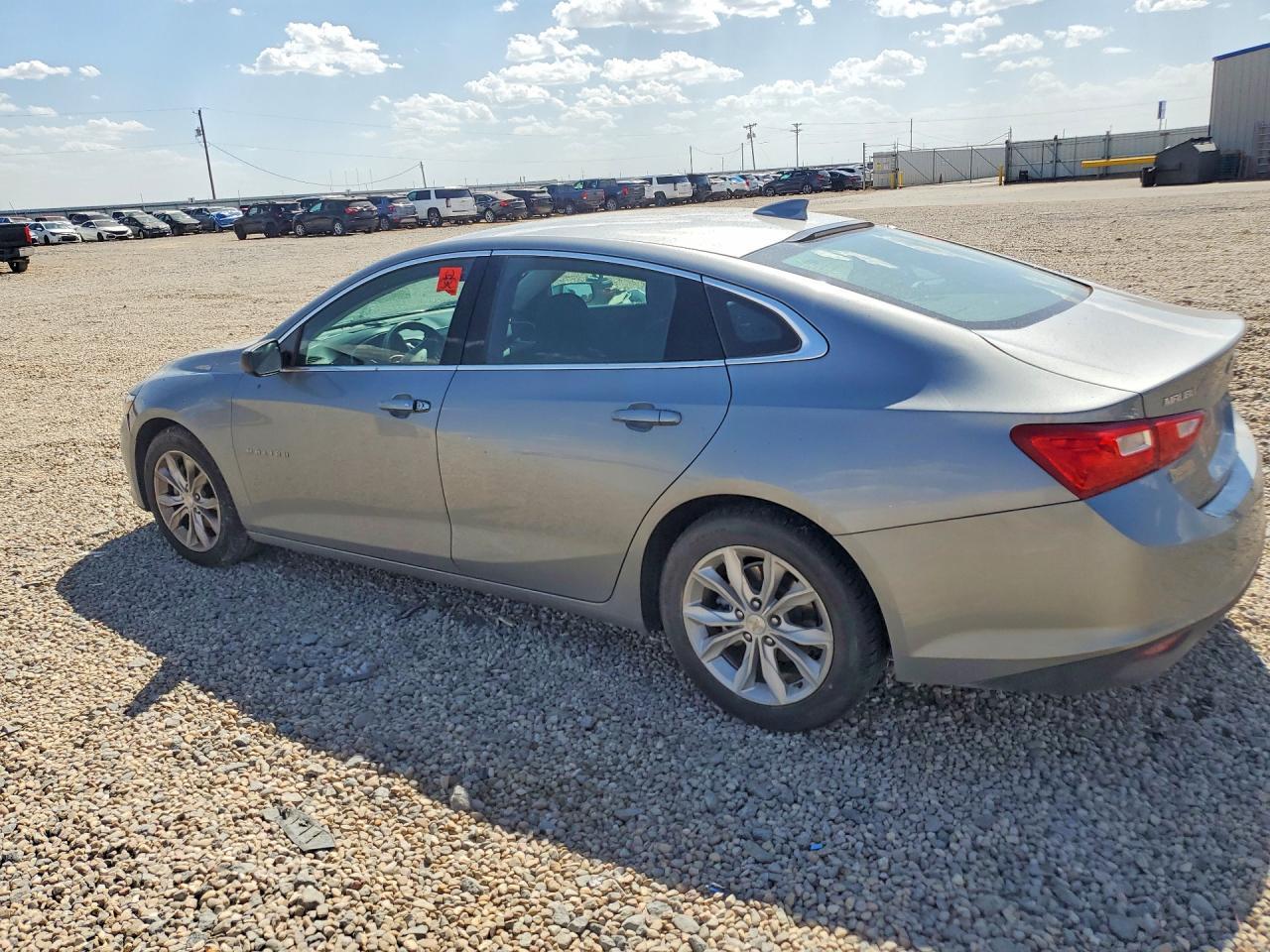 2023 Chevrolet Malibu Lt - Image 2