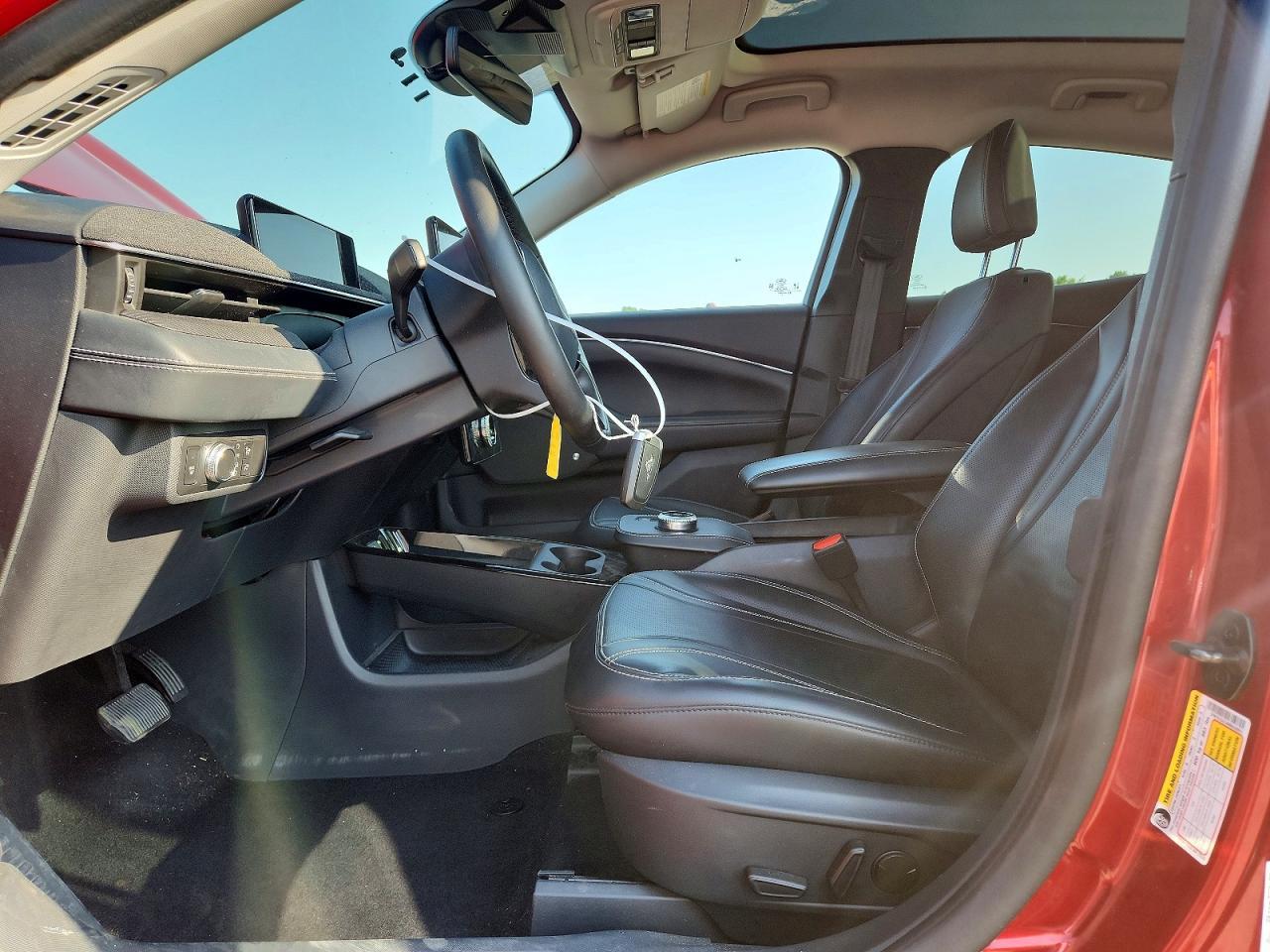 2021 Ford Mustang Mach-E Premium - Image 7
