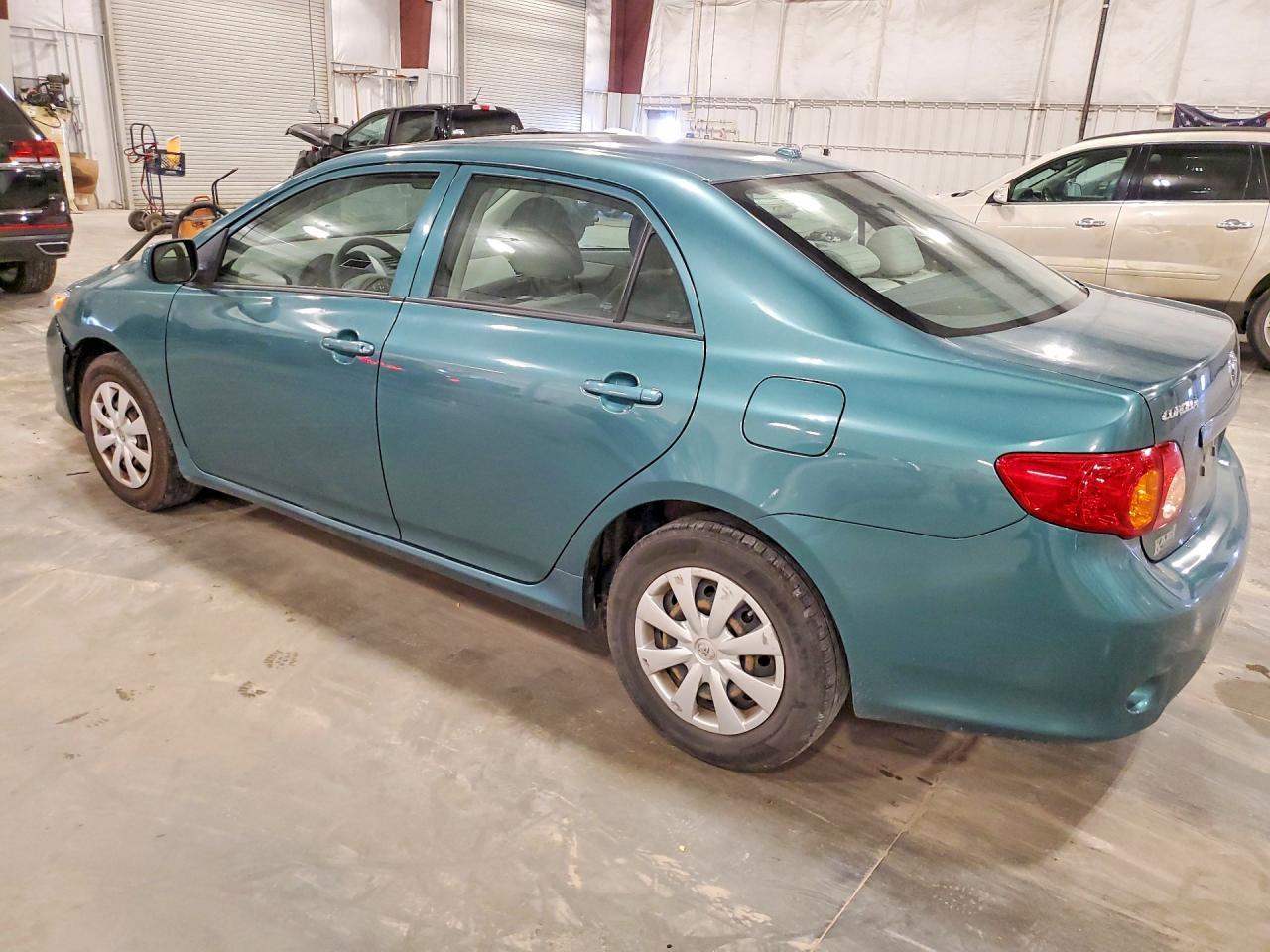 2009 Toyota Corolla Le - Image 2