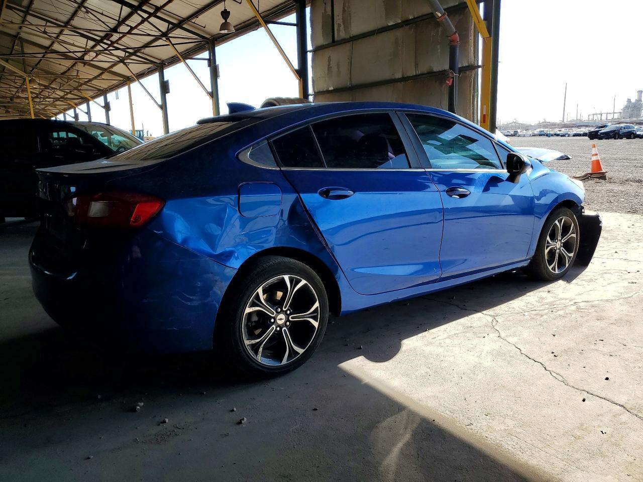 2017 Chevrolet Cruze Lt - Фото 3