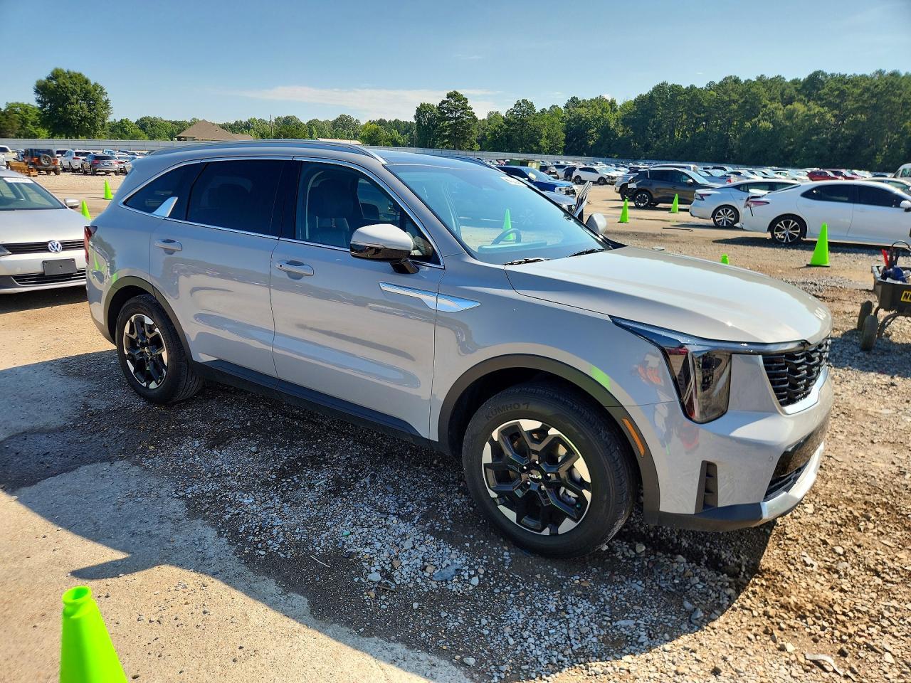 2024 Kia Sorento S - Фото 4