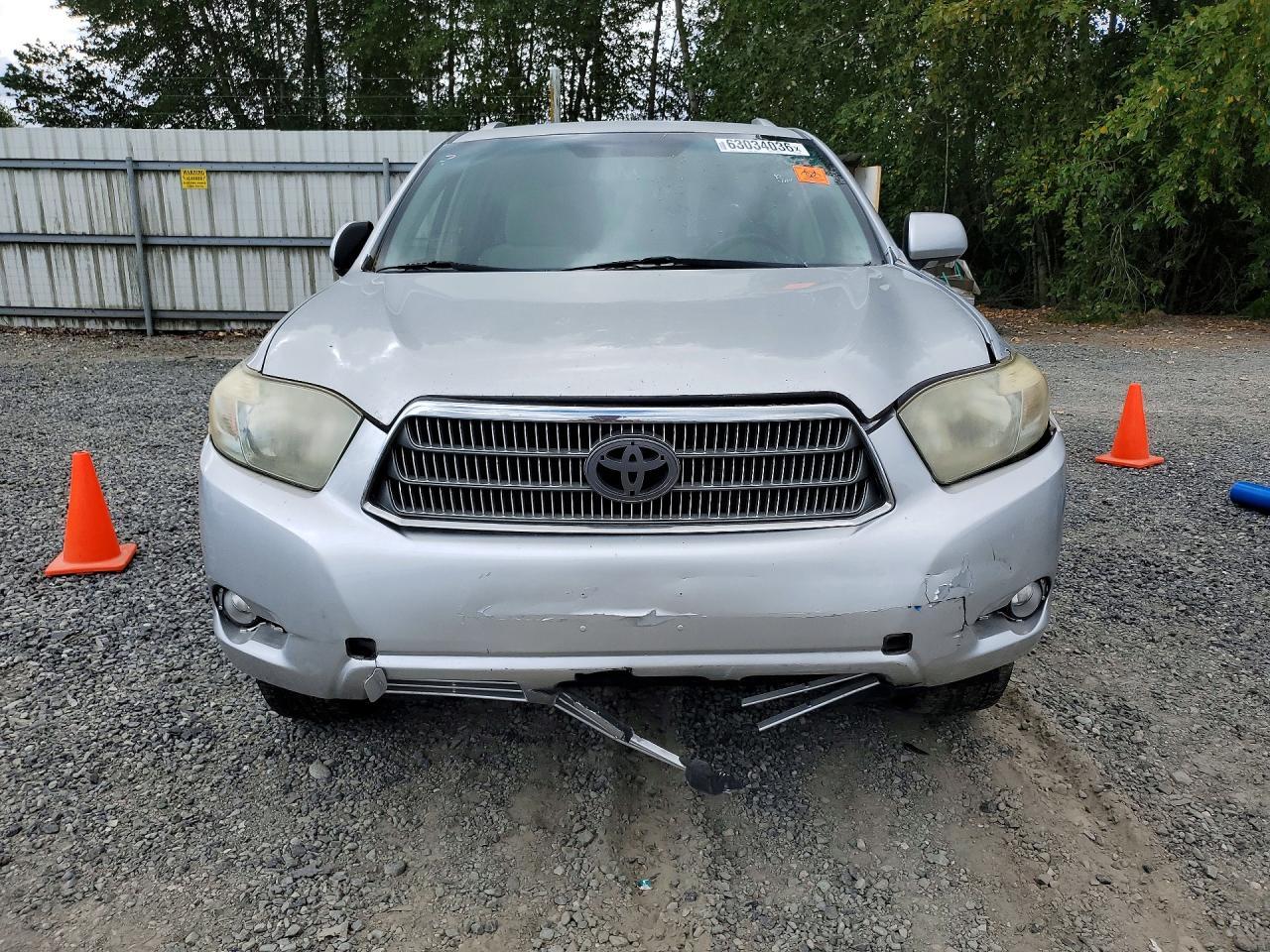 2010 Toyota Highlander Hybrid - Image 5