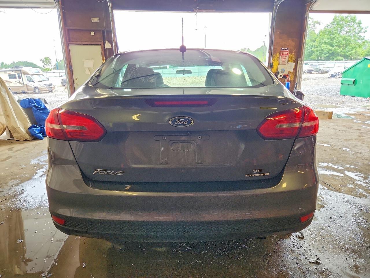 2016 Ford Focus Se - Image 6