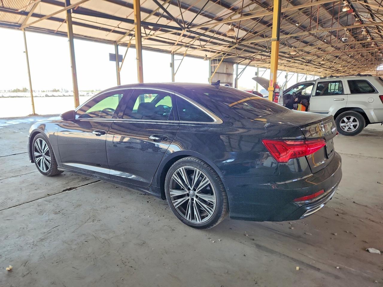 2019 Audi A6 Premium Plus - Фото 2