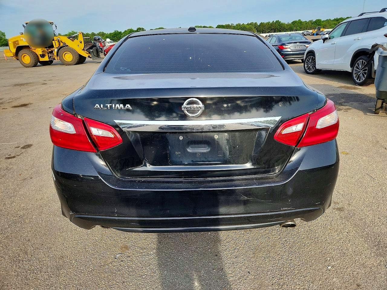2017 Nissan Altima 2.5 Sl - Image 6