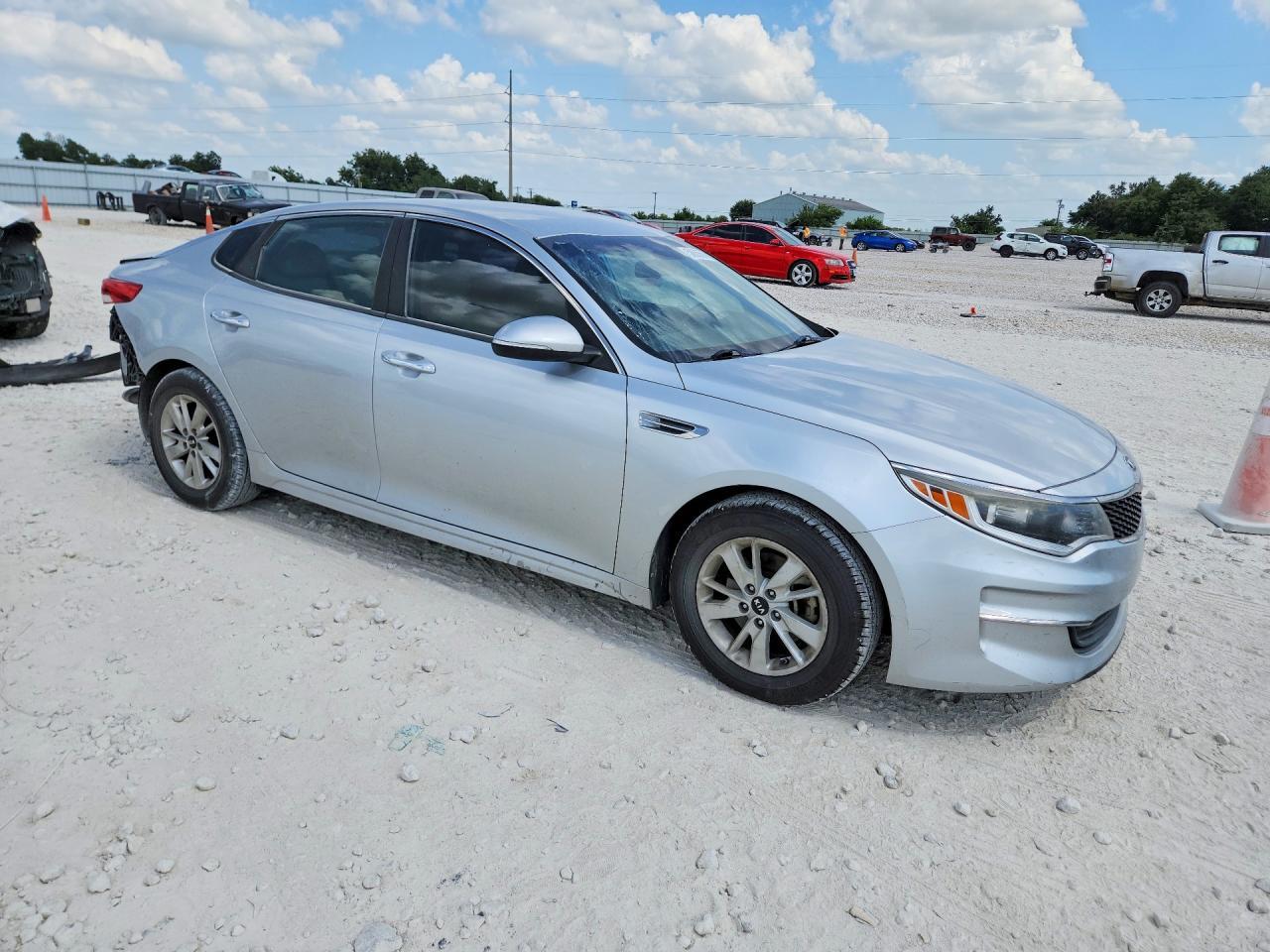 2016 Kia Optima Lx - Image 4