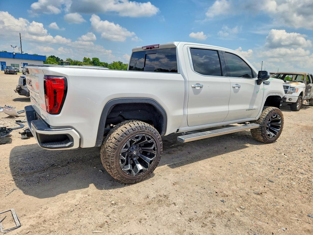 2022 GMC Sierra K1500 Denali - Фото 3