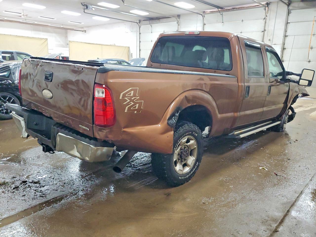 2012 Ford F250 Super Duty - Фото 3