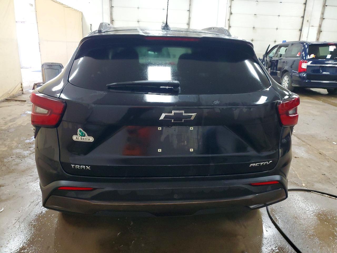 2025 Chevrolet Trax Activ - Image 6