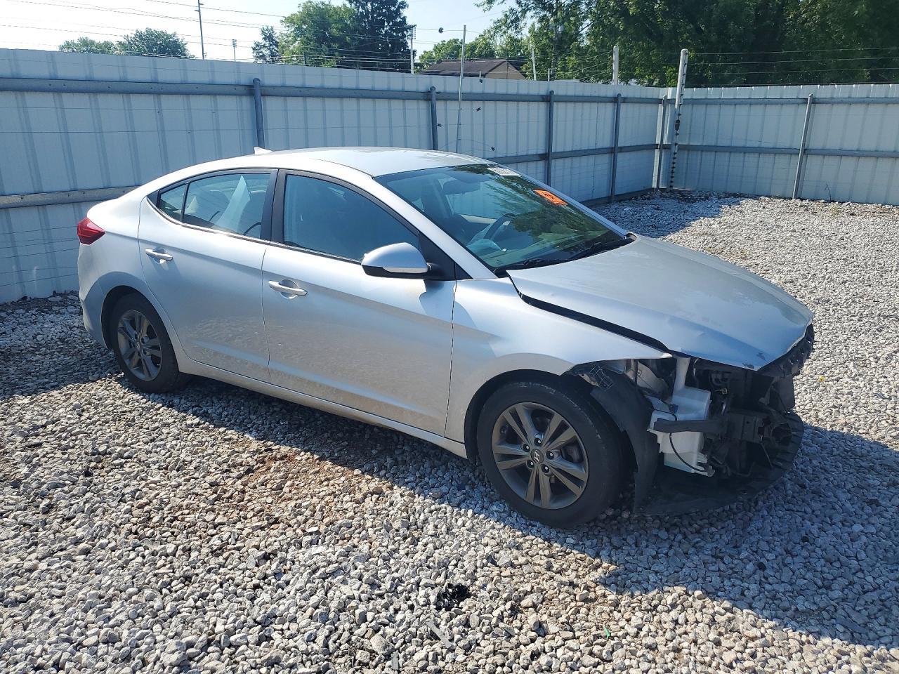 2017 Hyundai Elantra Se - Фото 4