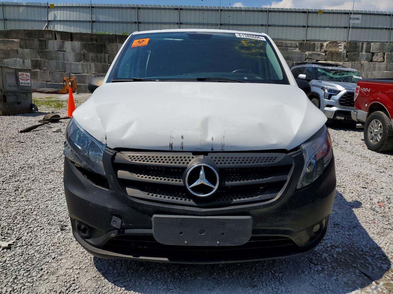 2020 Mercedes-Benz Metris Delivery Van - Фото 5