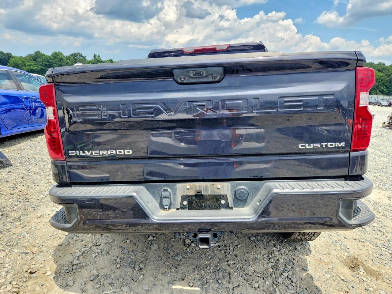 2022 Chevrolet Silverado C1500 Custom - Фото 6