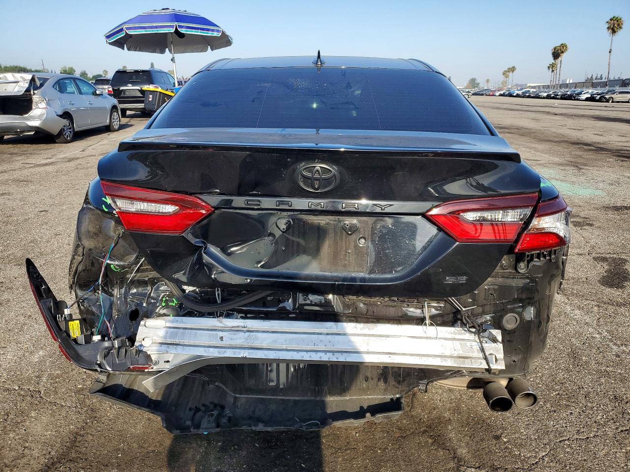 2023 Toyota Camry Se - Фото 6