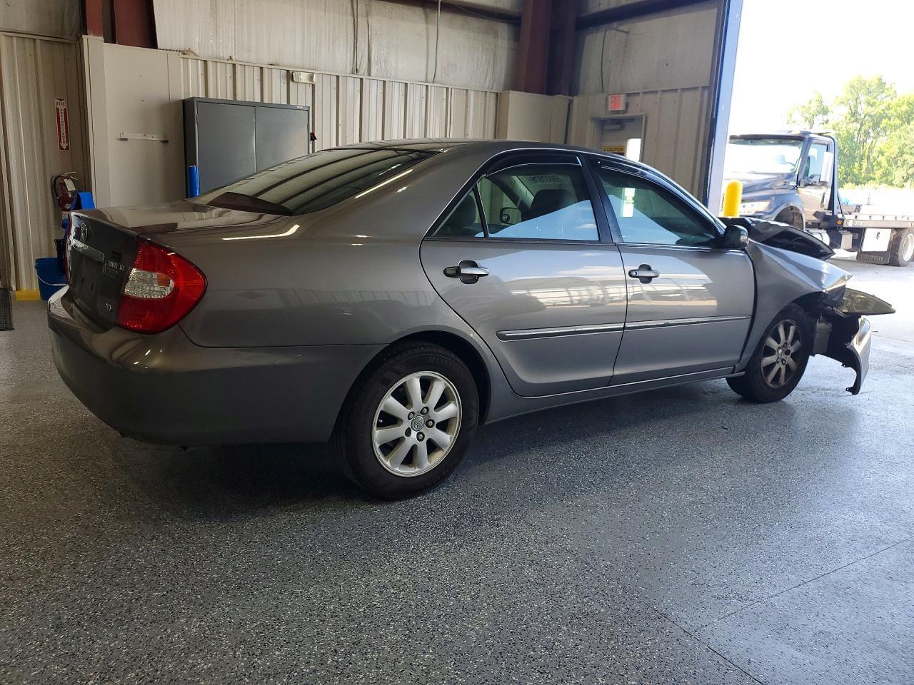 2003 Toyota Camry Xle V6 - Image 3