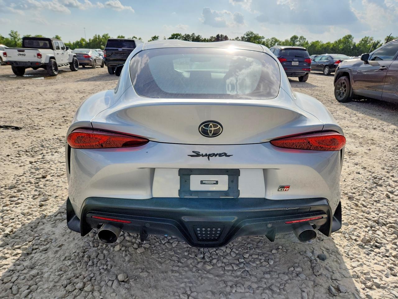 2022 Toyota Supra Base - Фото 6