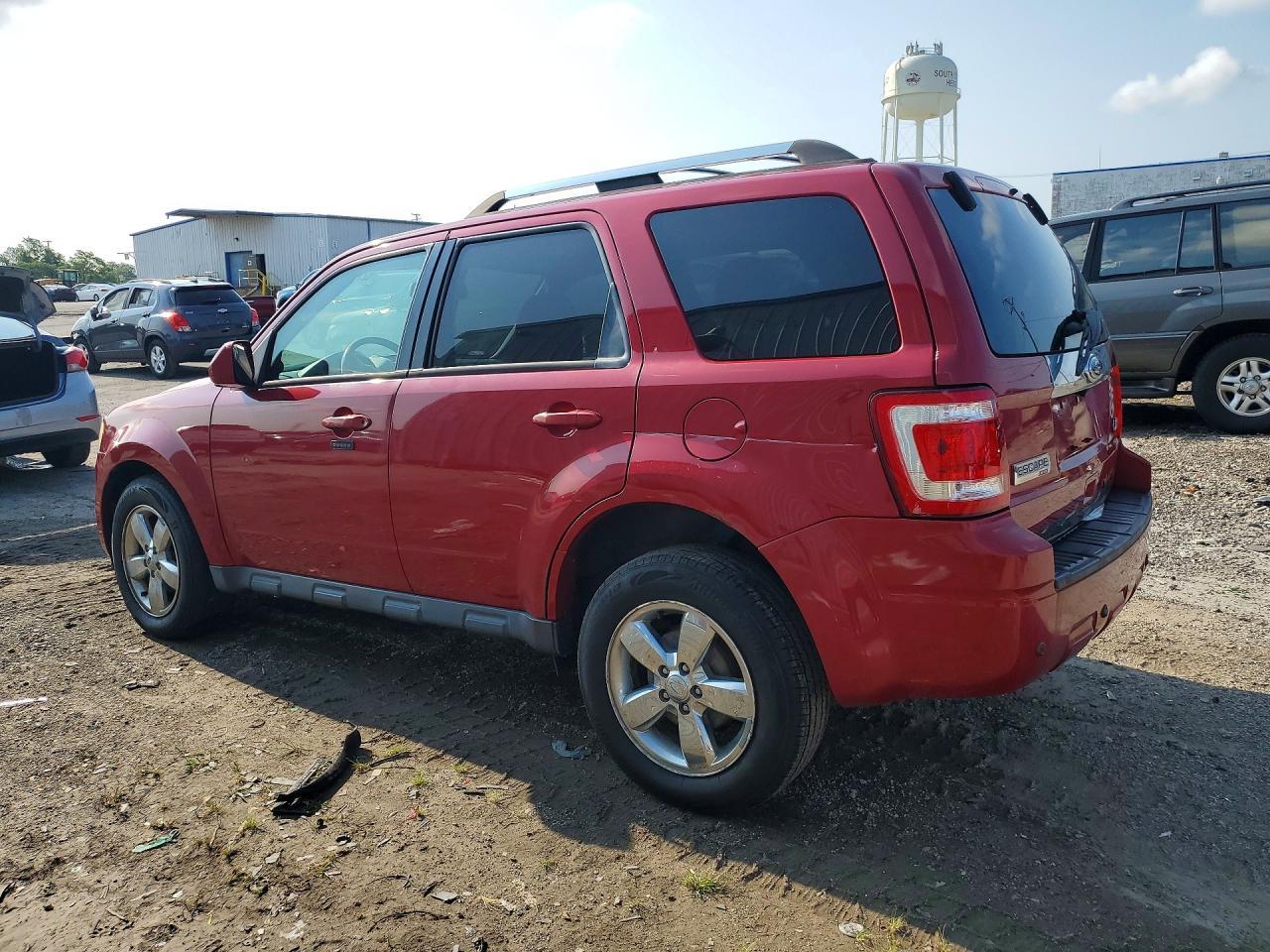 2011 Ford Escape Limited - Фото 2