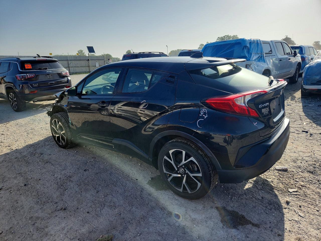 2019 Toyota C-Hr Xle - Фото 2