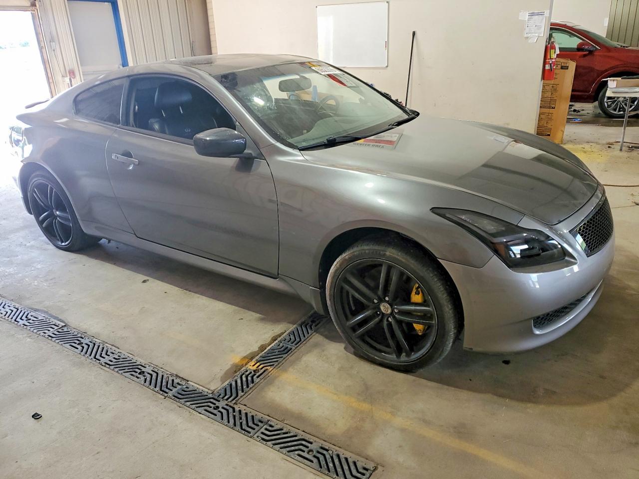 2011 Infiniti G37 Coupe X - Фото 4