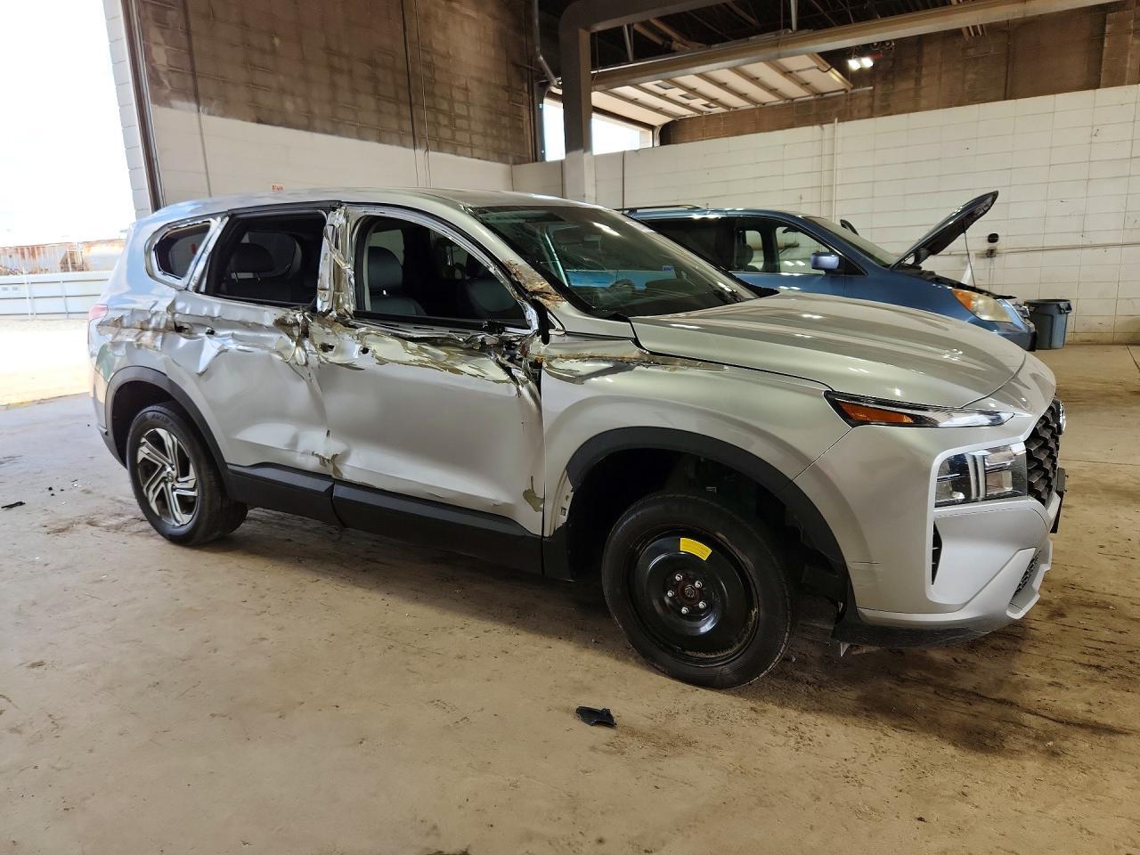 2021 Hyundai Santa Fe - Image 4
