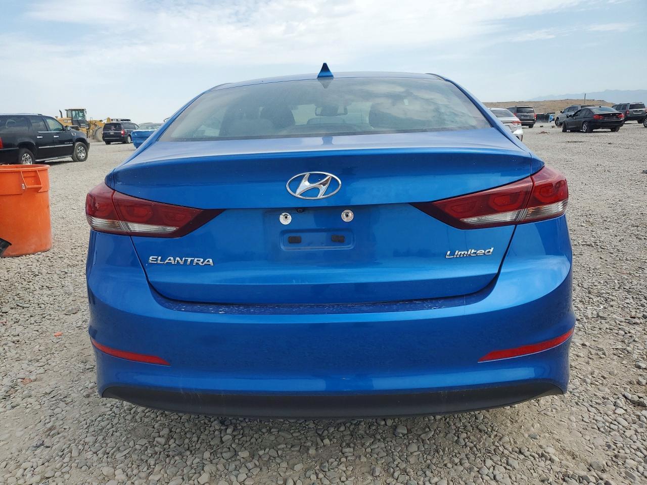 2017 Hyundai Elantra Limited - Image 6