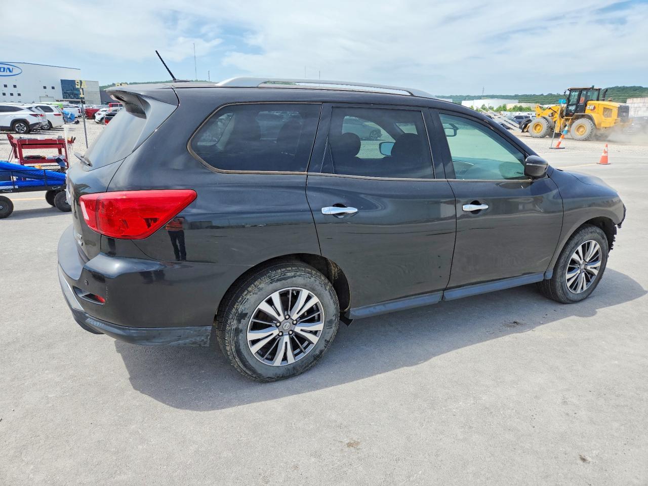 2018 Nissan Pathfinder Sv - Фото 3