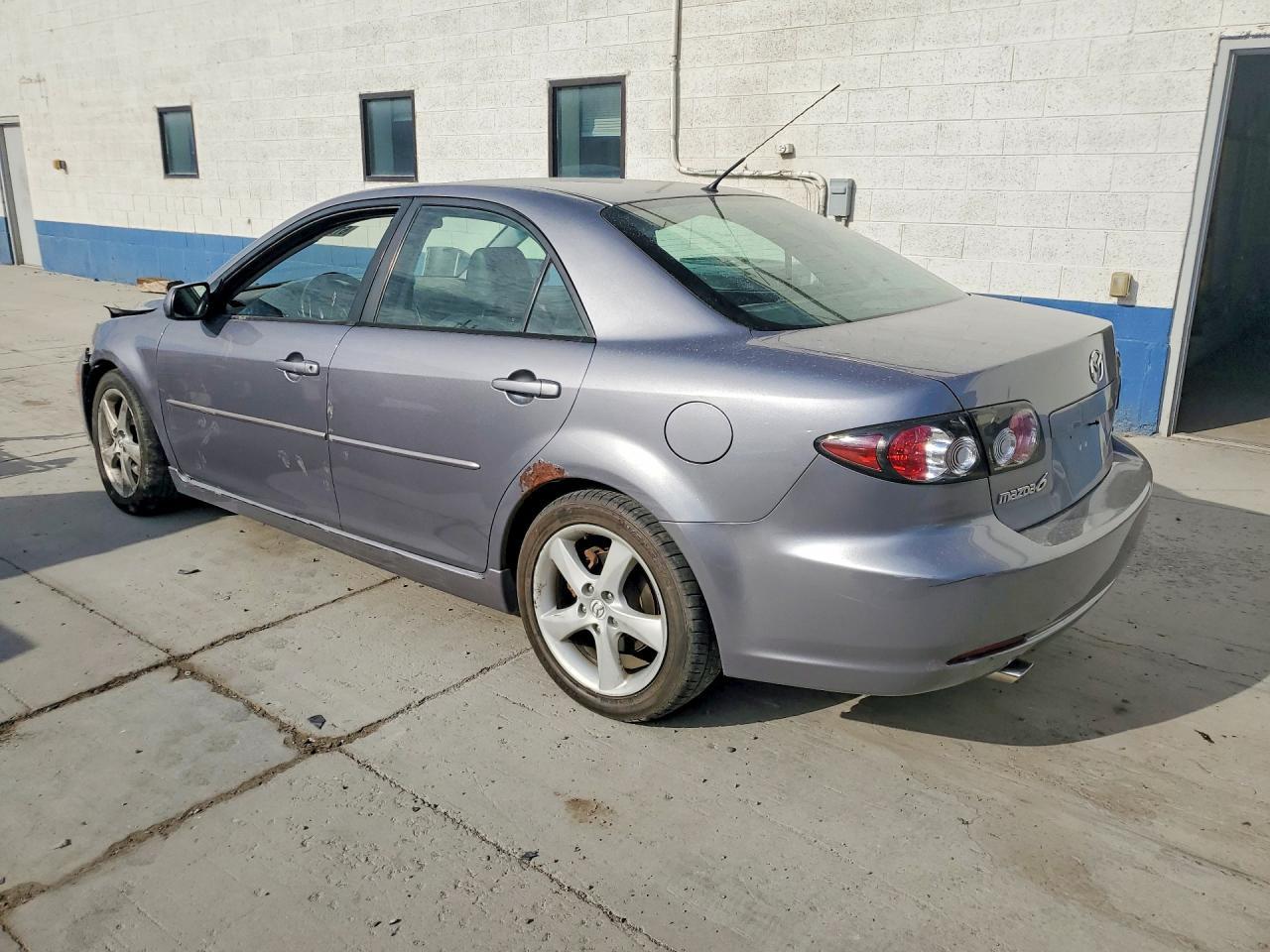 2007 Mazda 6 S - Image 2