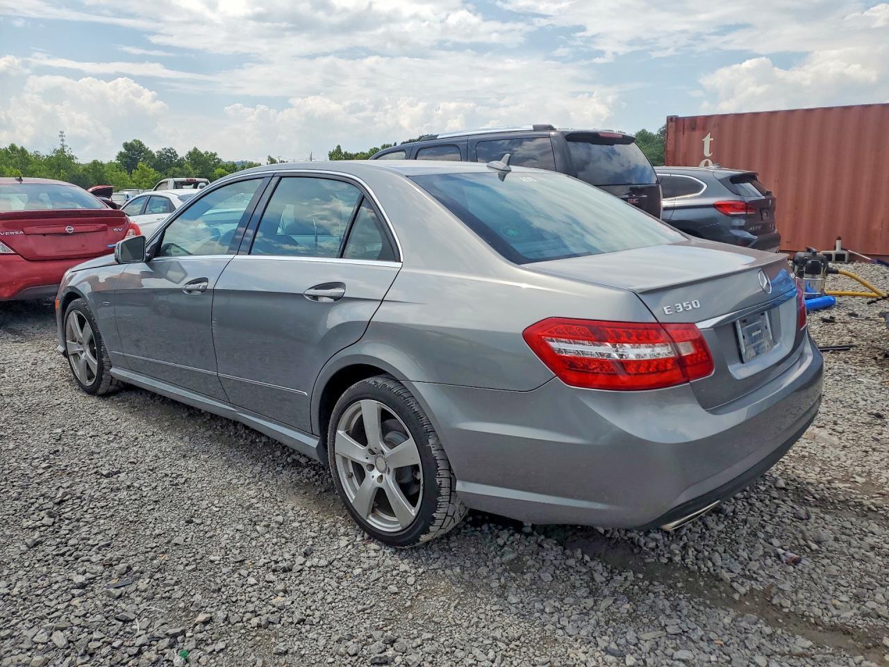 2012 Mercedes-Benz E 350 4Matic - Фото 2