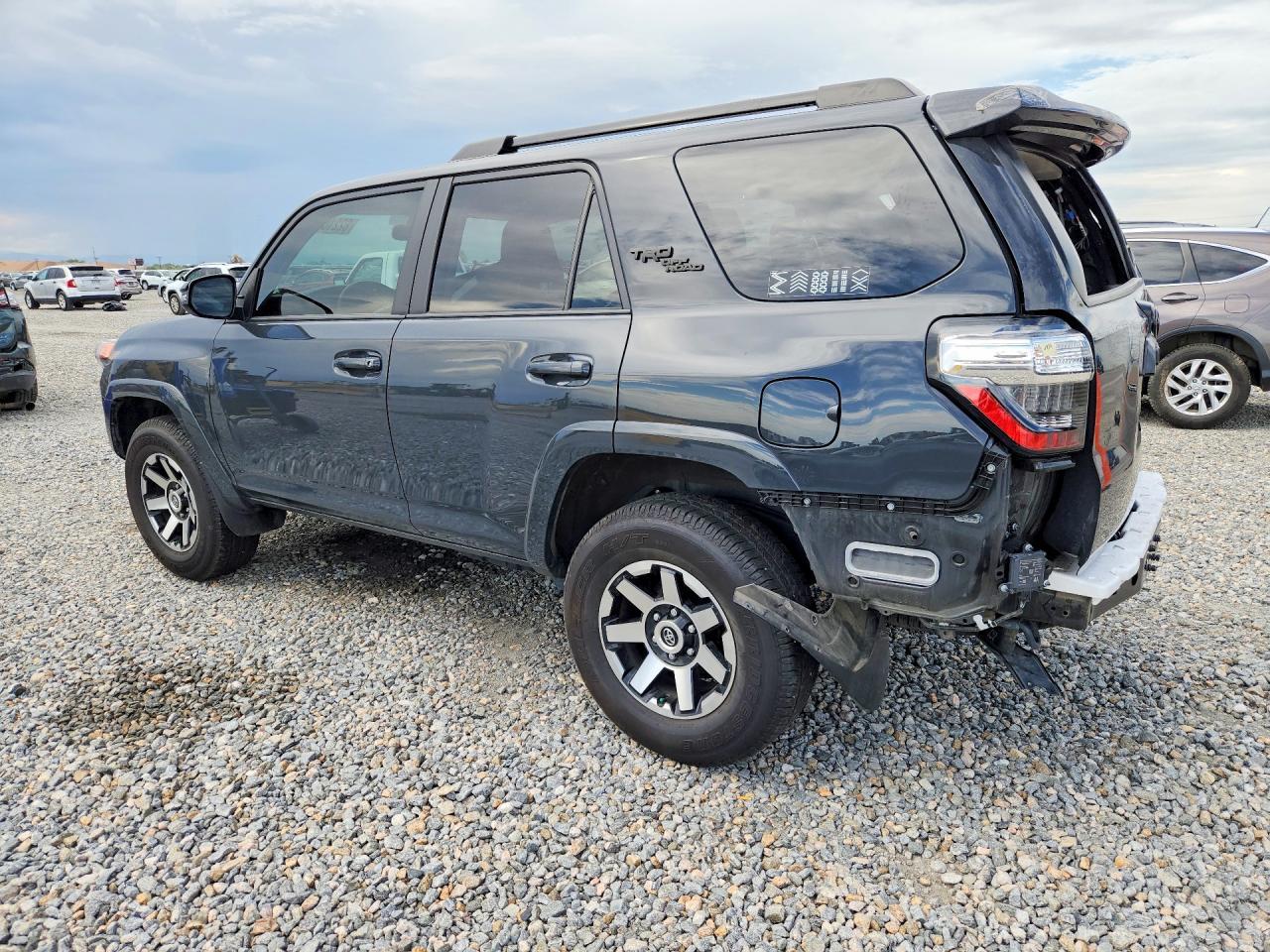 2024 Toyota 4Runner Trd Off-Road Premium - Фото 2