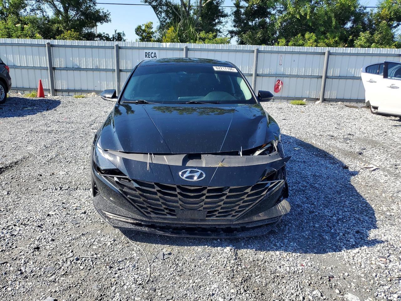 2023 Hyundai Elantra Limited - Фото 5