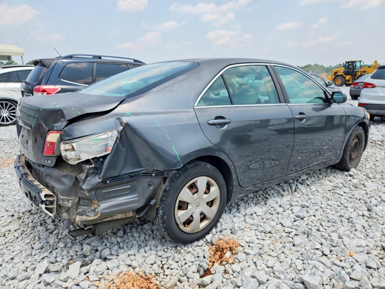 2007 Toyota Camry Le - Фото 3