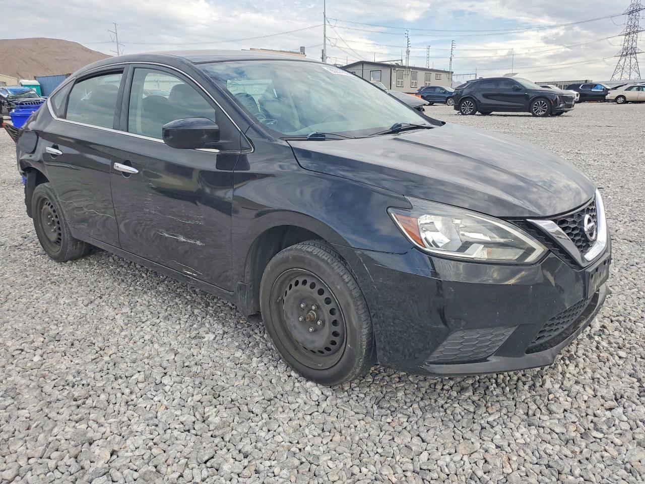 2016 Nissan Sentra S - Фото 4