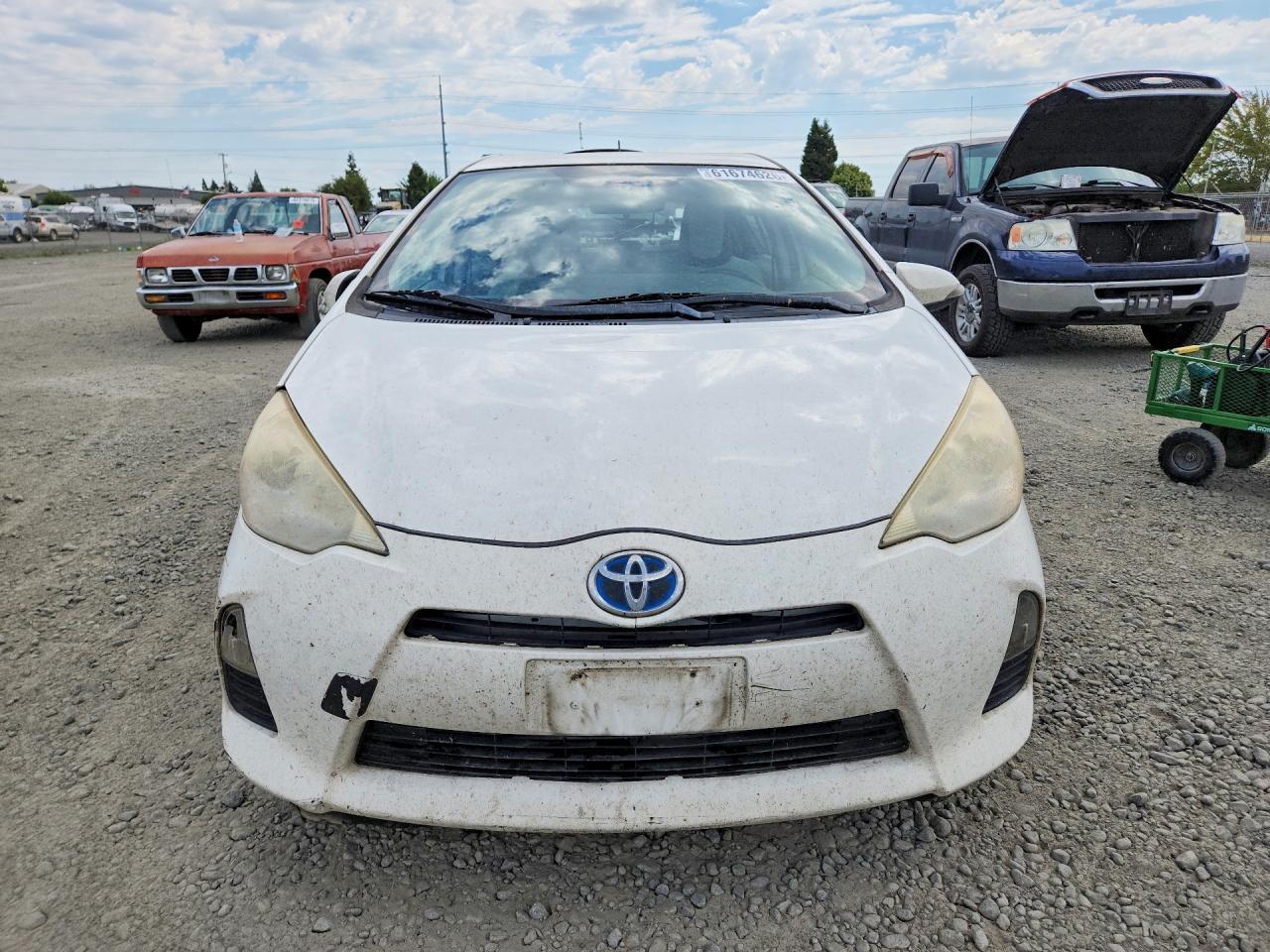 2013 Toyota Prius C One - Фото 5