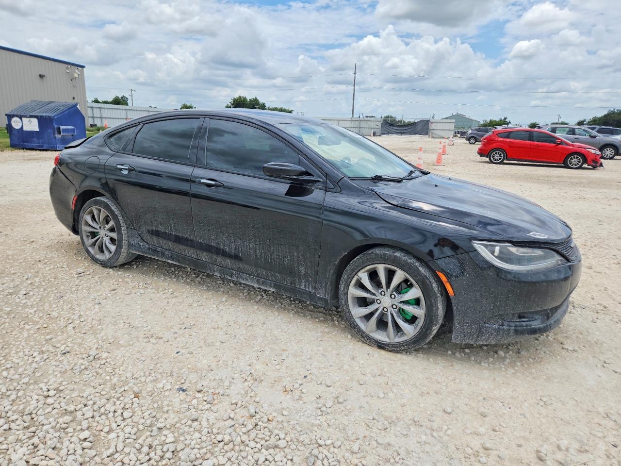 2015 Chrysler 200 S - Фото 4