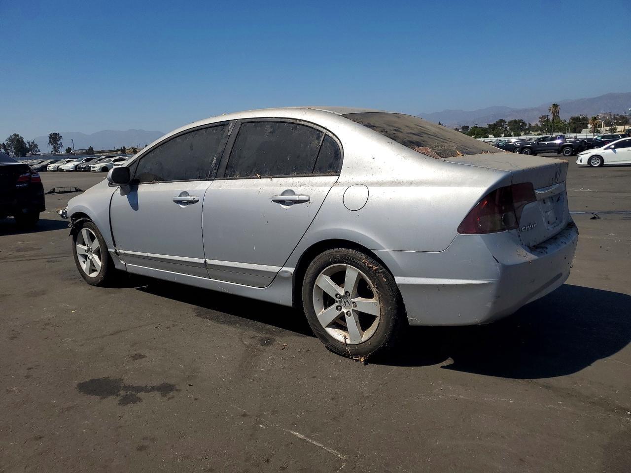 2011 Honda Civic Lx - Фото 2