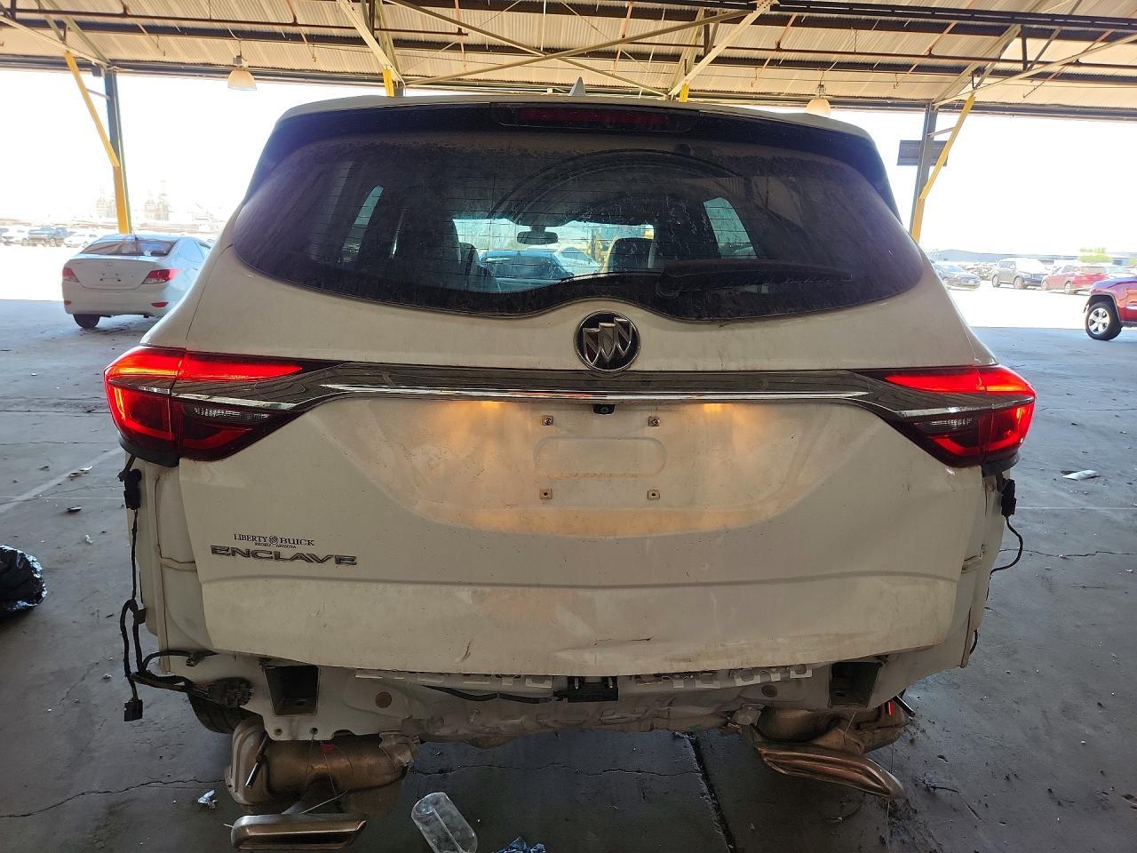 2020 Buick Enclave Essence - Image 6