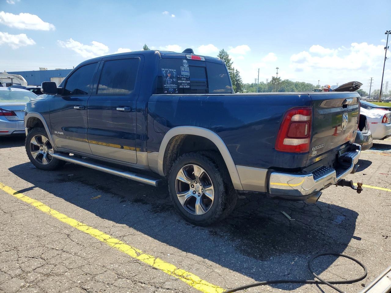 2019 Ram 1500 Laramie - Фото 2
