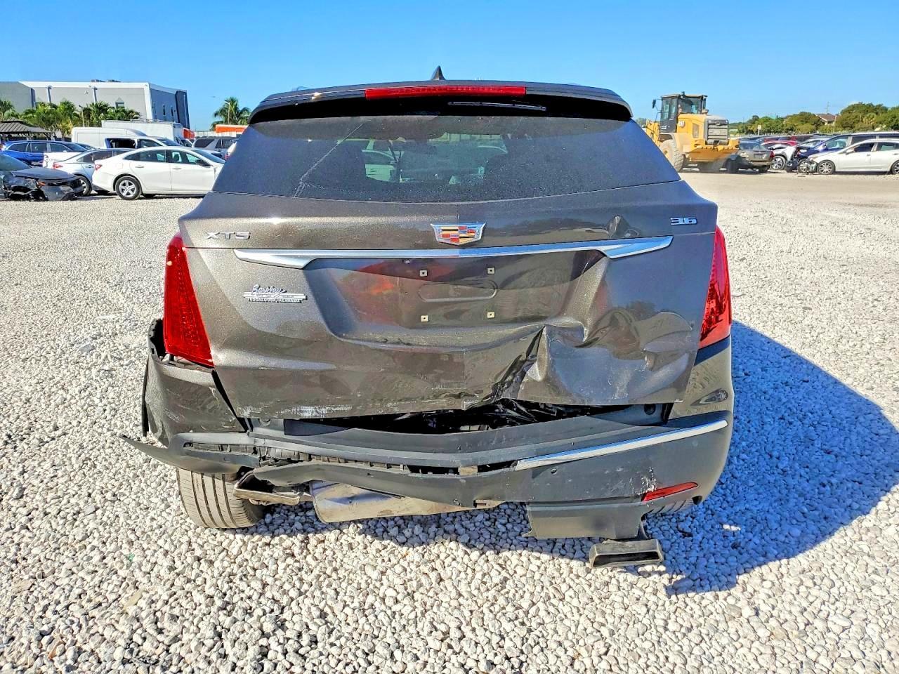2019 Cadillac Xt5 - Image 6