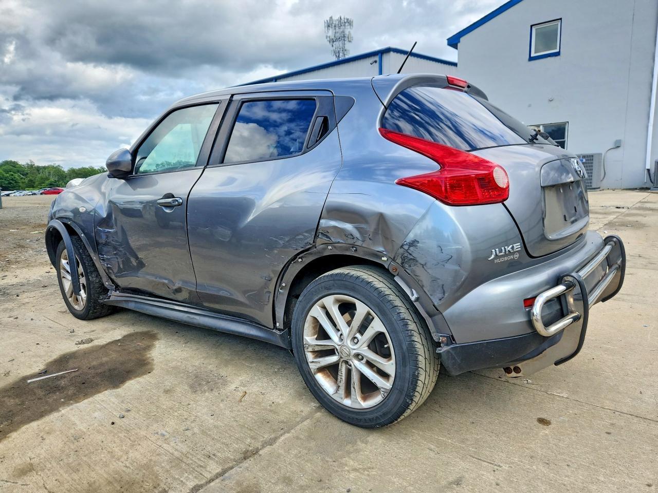 2013 Nissan Juke S - Фото 2