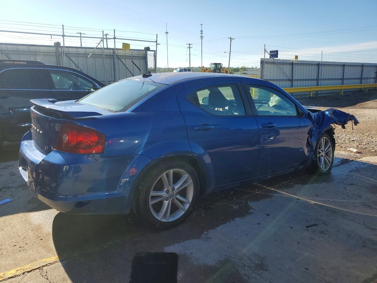 2014 Dodge Avenger Se - Фото 3