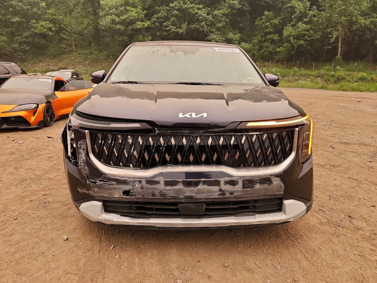 2026 Kia Carnival Lxs - Image 5