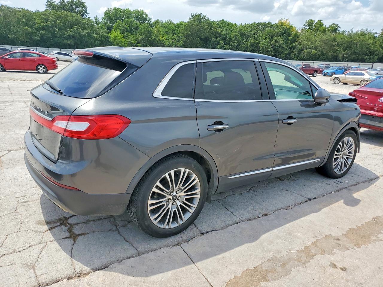 2017 Lincoln Mkx Reserve - Фото 3