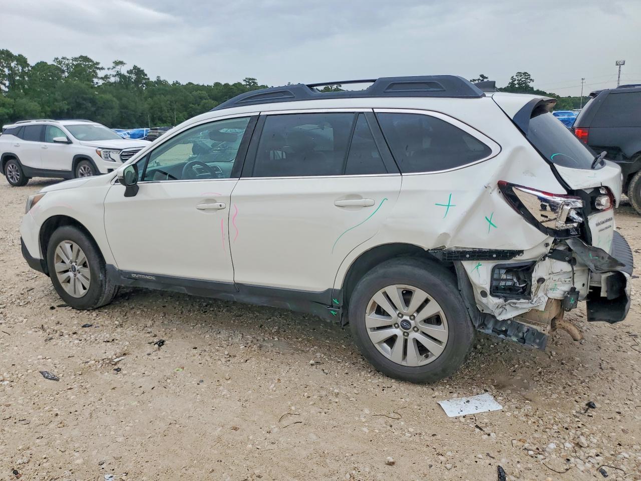 2019 Subaru Outback 2.5I Premium - Фото 2