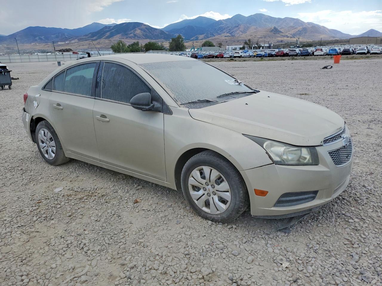2014 Chevrolet Cruze Ls - Фото 4