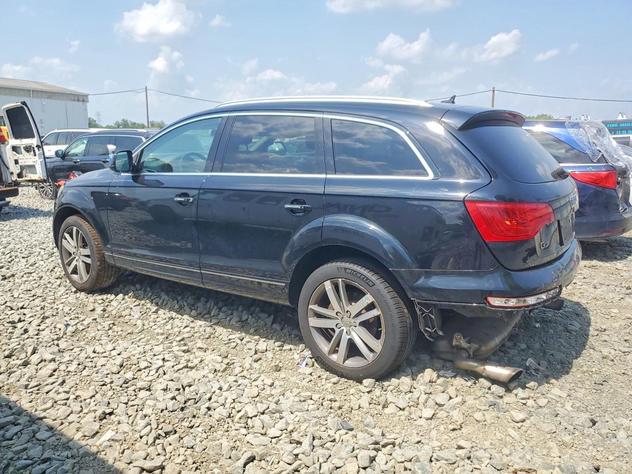 2015 Audi Q7 Premium Plus - Фото 2