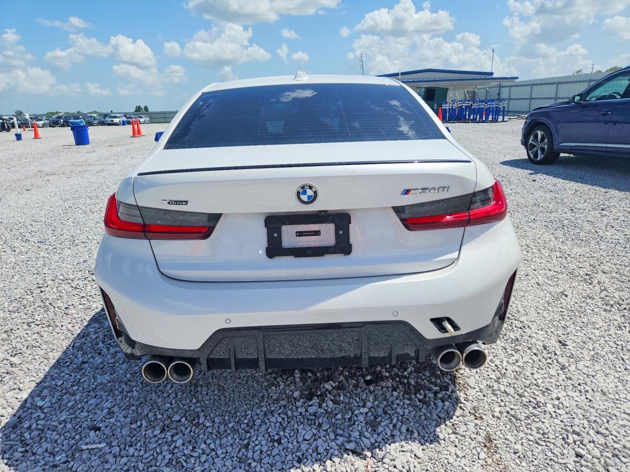 2024 BMW M340Xi - Фото 6