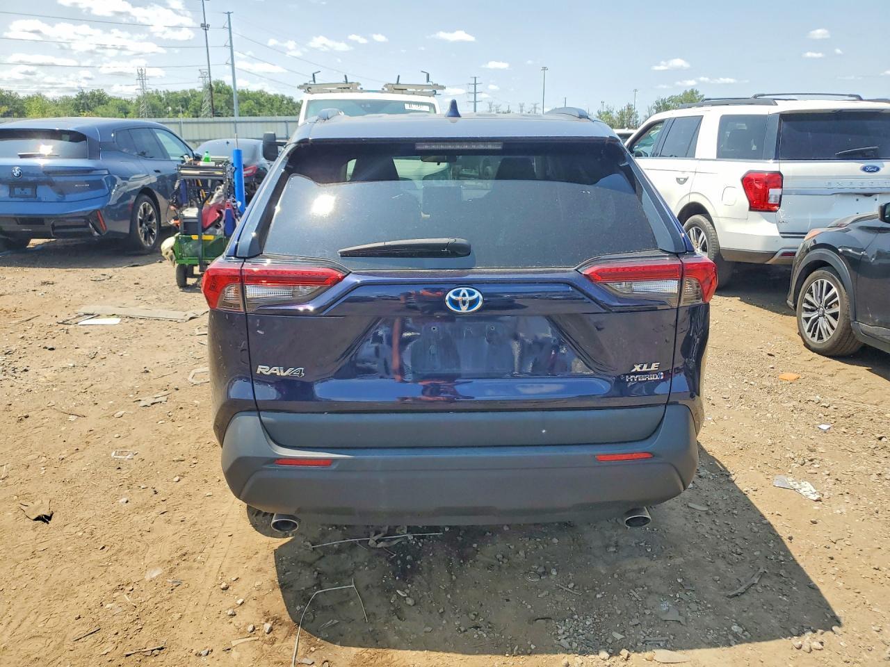 2021 Toyota Rav4 Xle - Фото 6